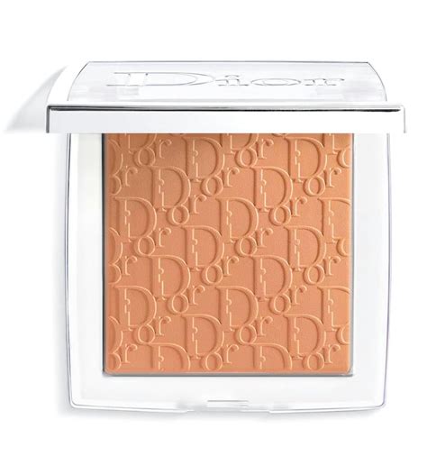 dior backstage bronzer.